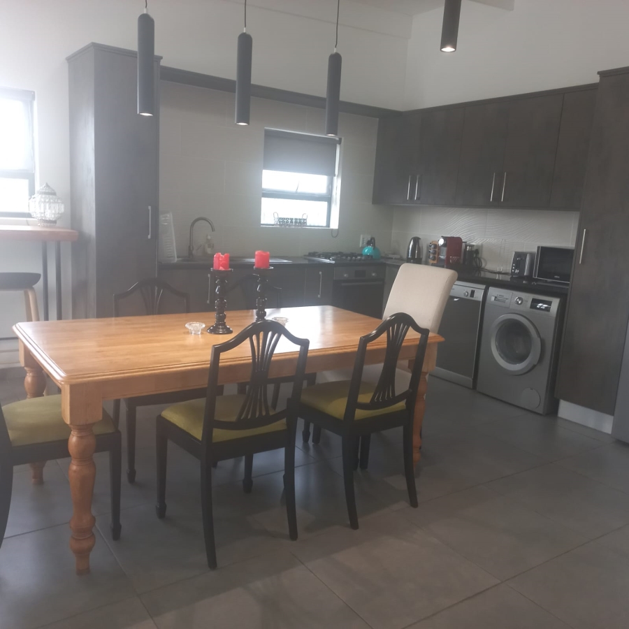 To Let 2 Bedroom Property for Rent in Vermont Western Cape